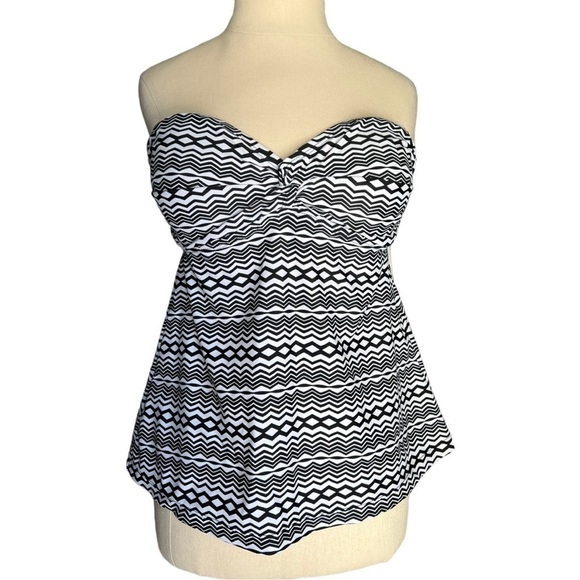 CONVERSE Bandeau Diamond Zigzag Black & White Strapless Swim Top Womens Large - Picture 2 of 11